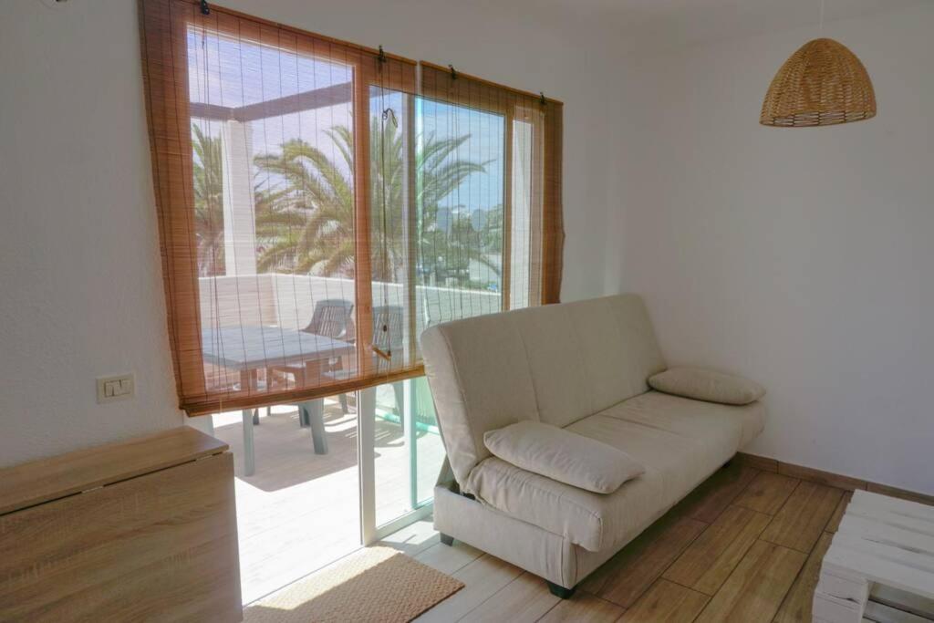 Apartamento Recien Reformado En Centro A Tres Minutos De La Playa Corralejo Exterior foto